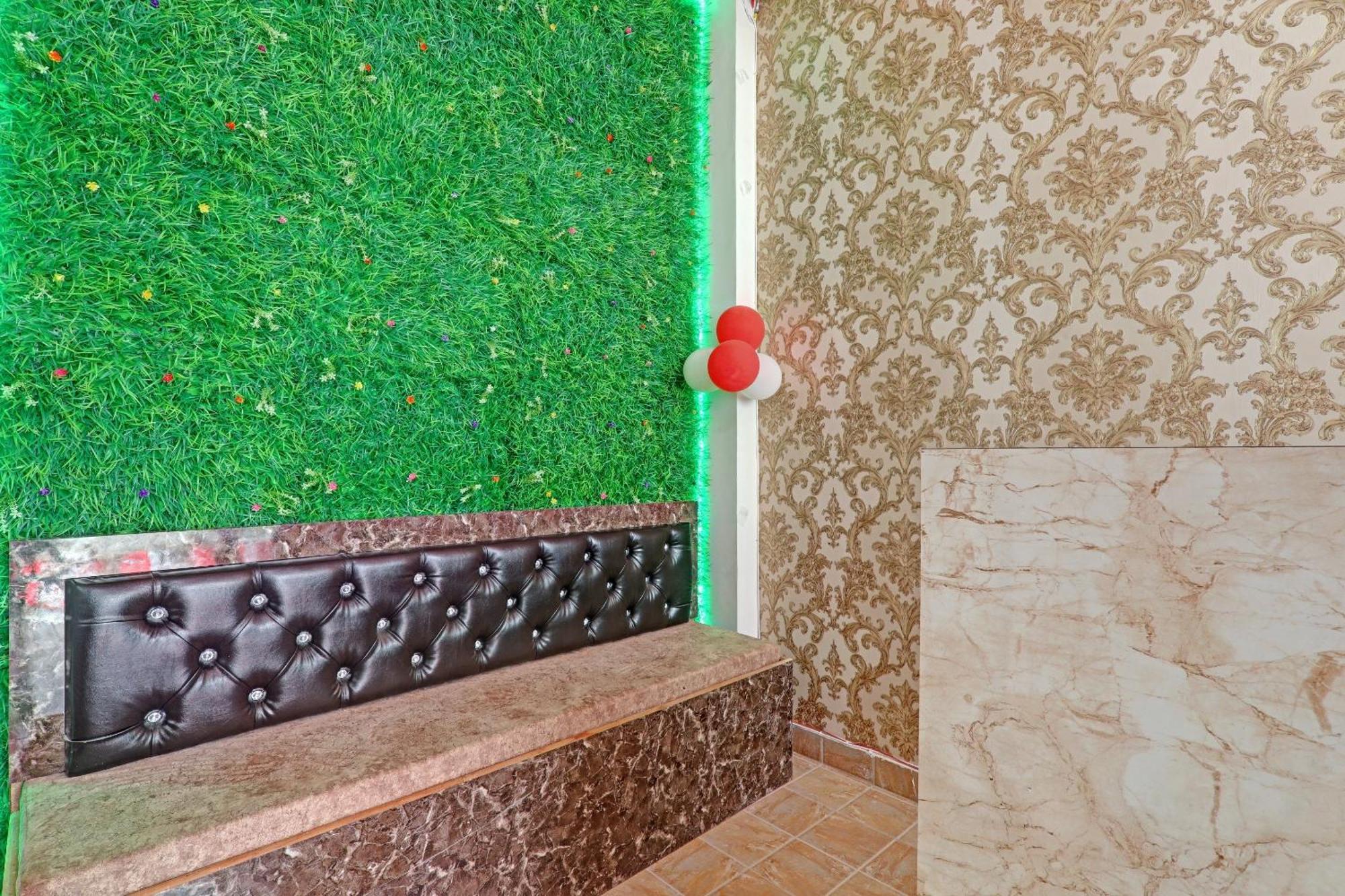 Hotel O Sparrow Nest Varanasi Exteriör bild